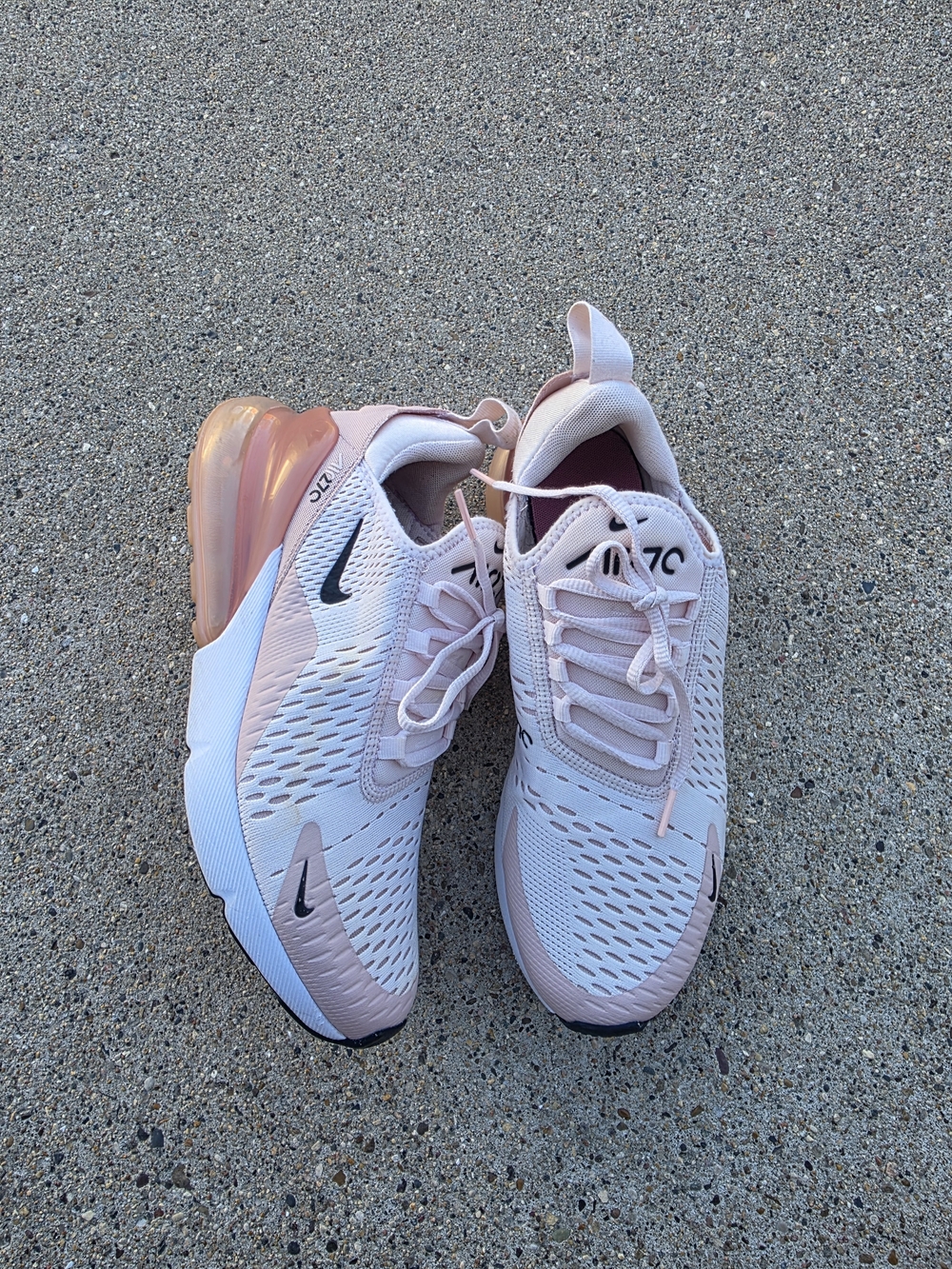 Nike Air Max 270 Women’s Sneaker Size 9 - Picture 7 of 16